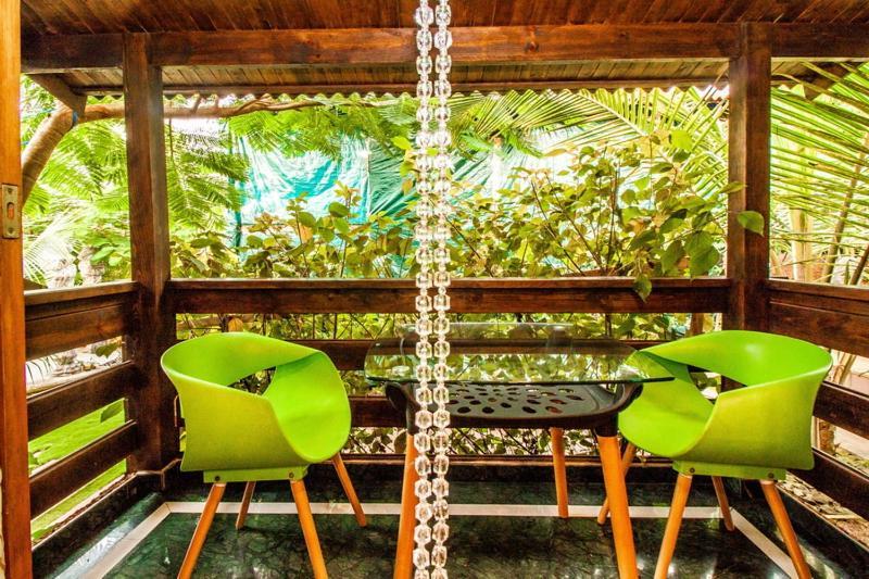 Rock Forest Goa Honeymoon Cottages กาลังกูติ ภายนอก รูปภาพ