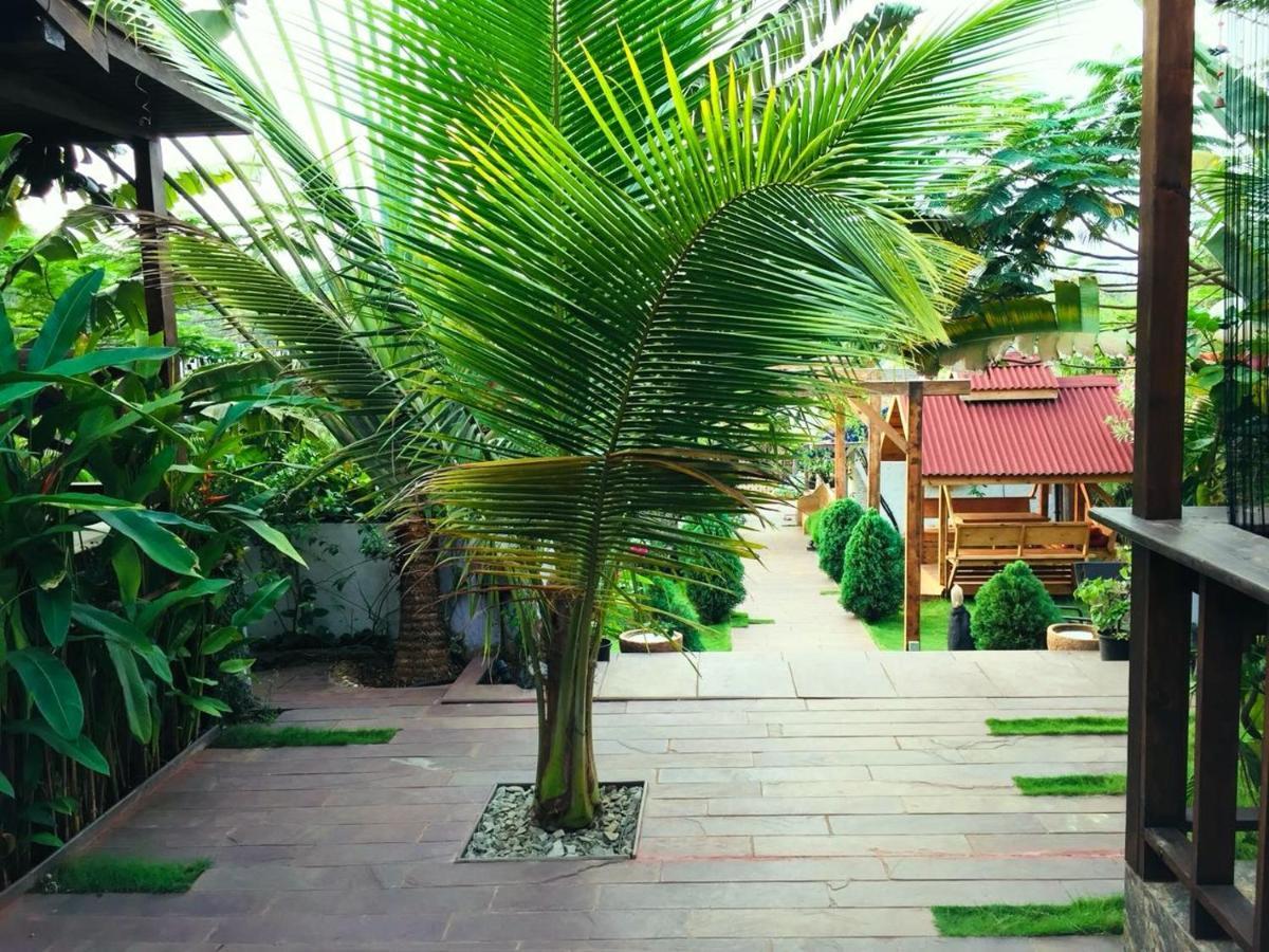 Rock Forest Goa Honeymoon Cottages กาลังกูติ ภายนอก รูปภาพ